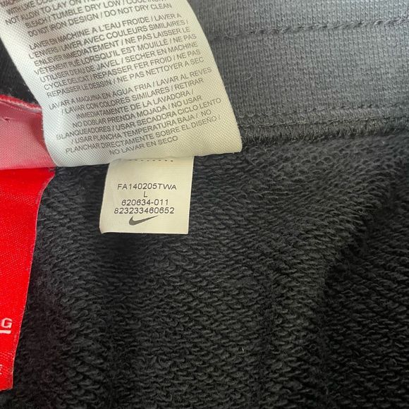 Nike Mens Black Fleece Sweat Shorts sz L Lounge Cotton - Picture 5 of 9